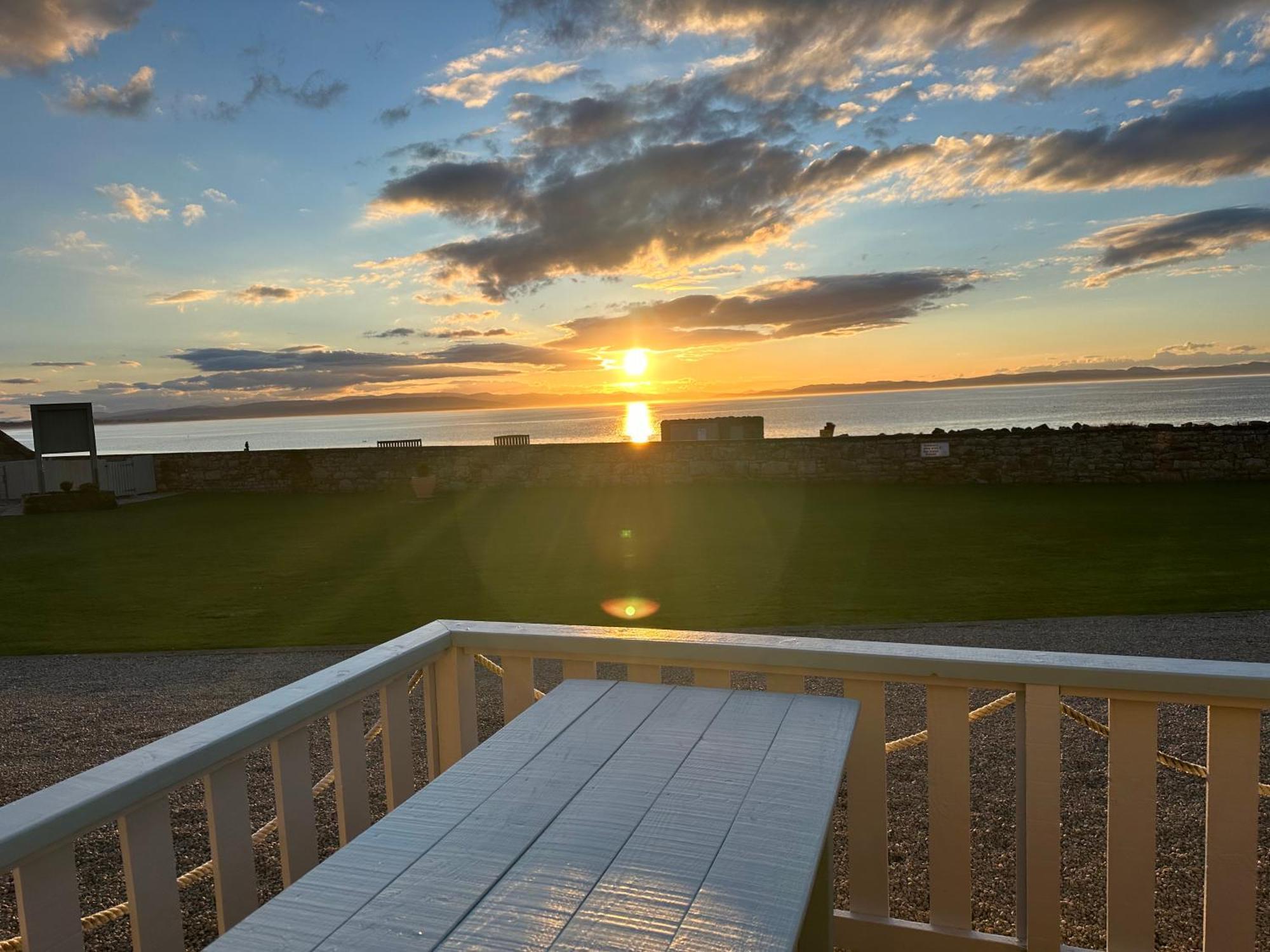Dolphin View Cottages 2 Portmahomack Luaran gambar
